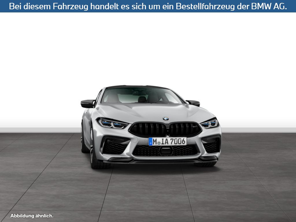Fahrzeugabbildung BMW M8 Coupé