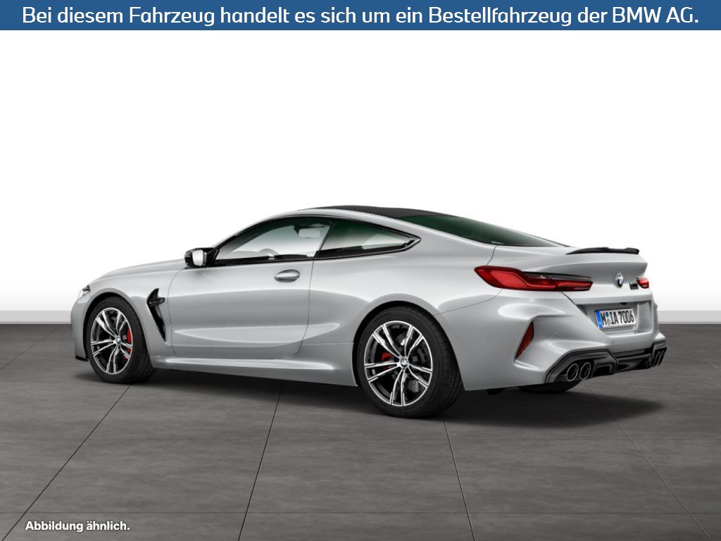 Fahrzeugabbildung BMW M8 Coupé