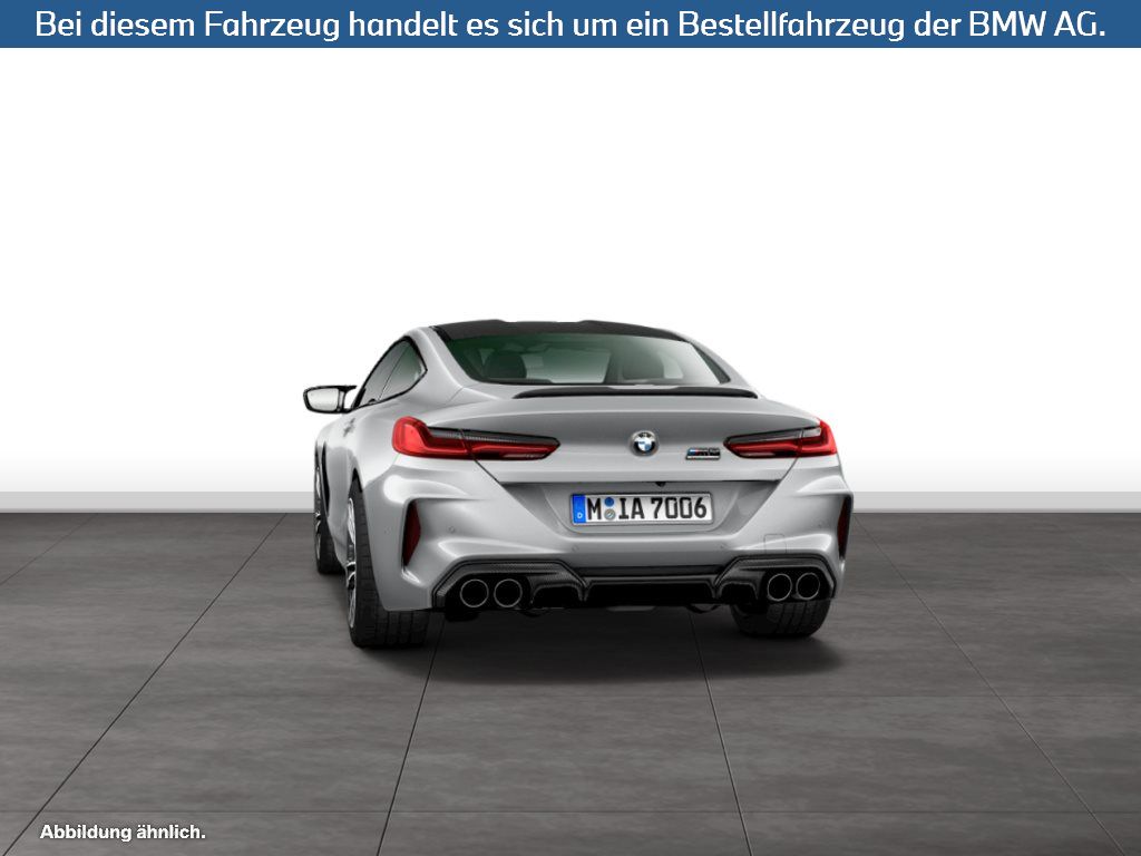 Fahrzeugabbildung BMW M8 Coupé