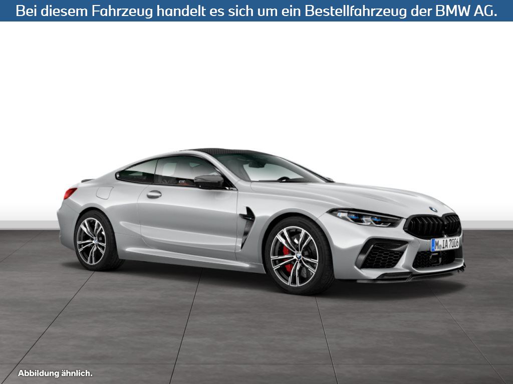 Fahrzeugabbildung BMW M8 Coupé