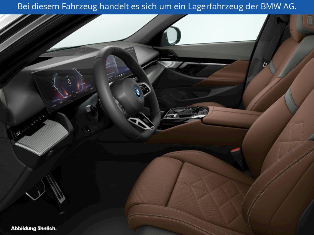 Fahrzeugabbildung BMW i5 xDrive40