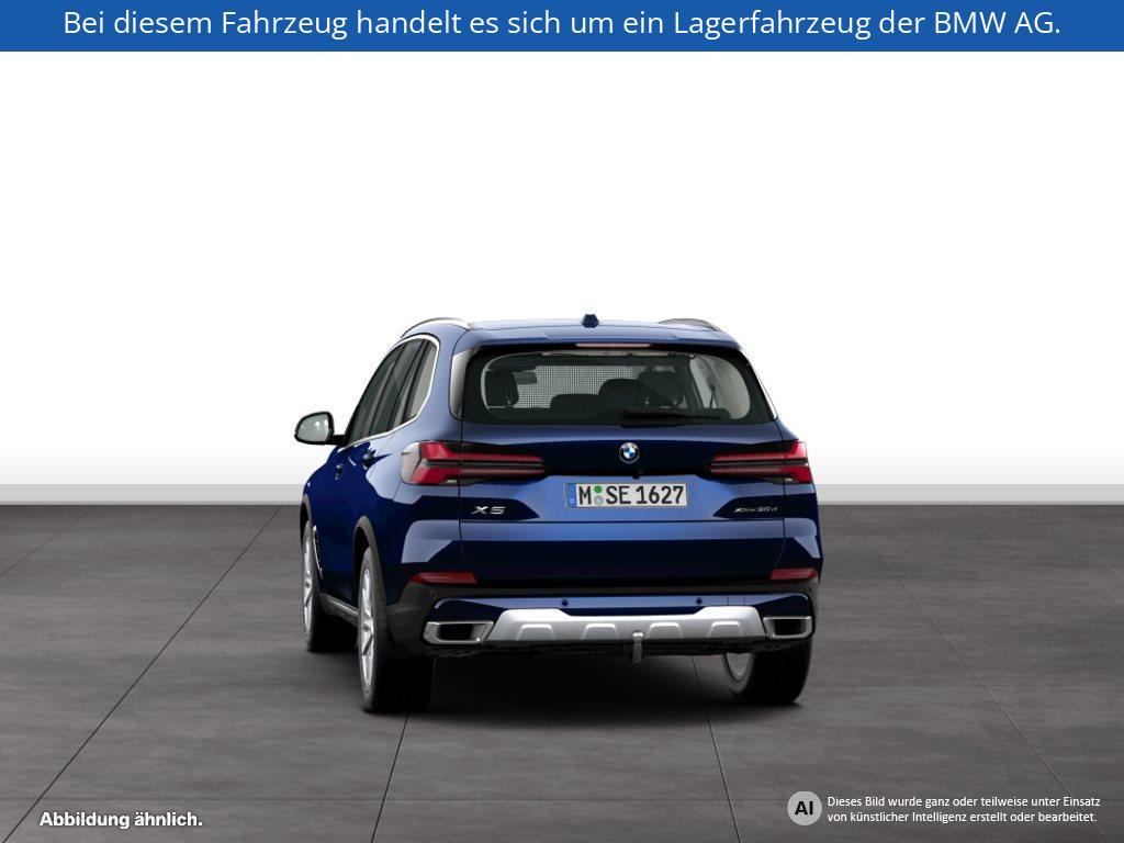 Fahrzeugabbildung BMW X5 xDrive30d