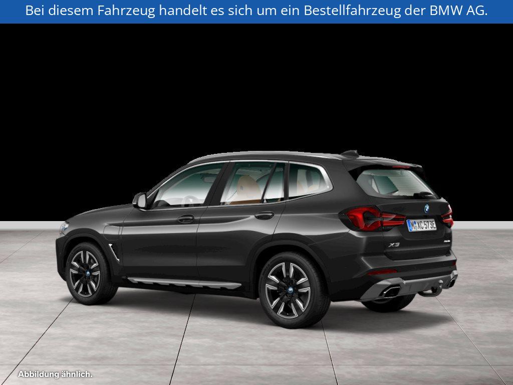 Fahrzeugabbildung BMW X3 xDrive30e