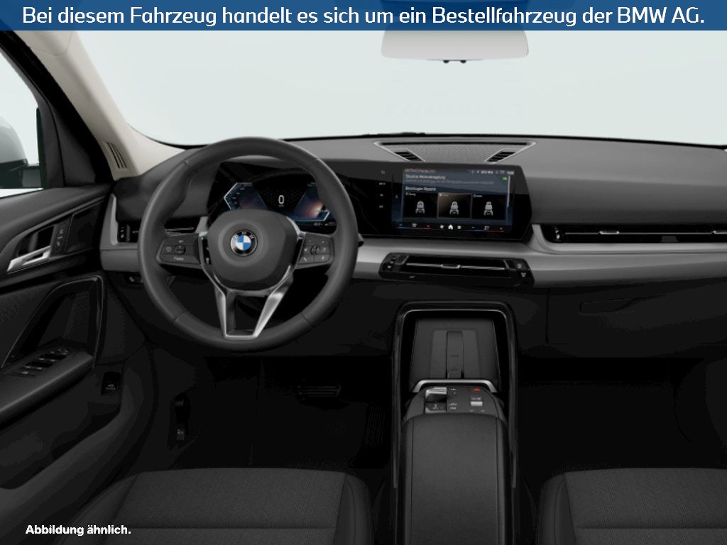 Fahrzeugabbildung BMW X2 sDrive20i