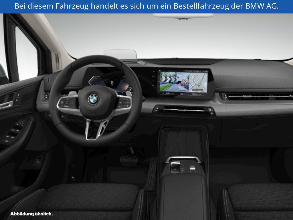Fahrzeugabbildung BMW 218i Active Tourer