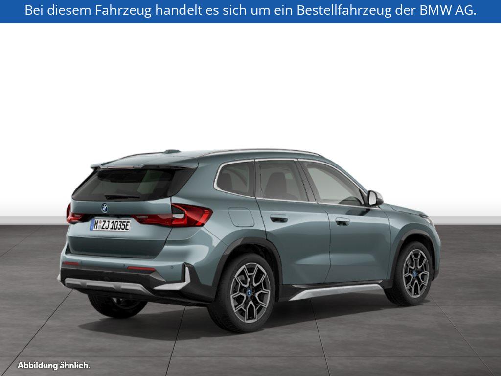 Fahrzeugabbildung BMW X1 xDrive25e