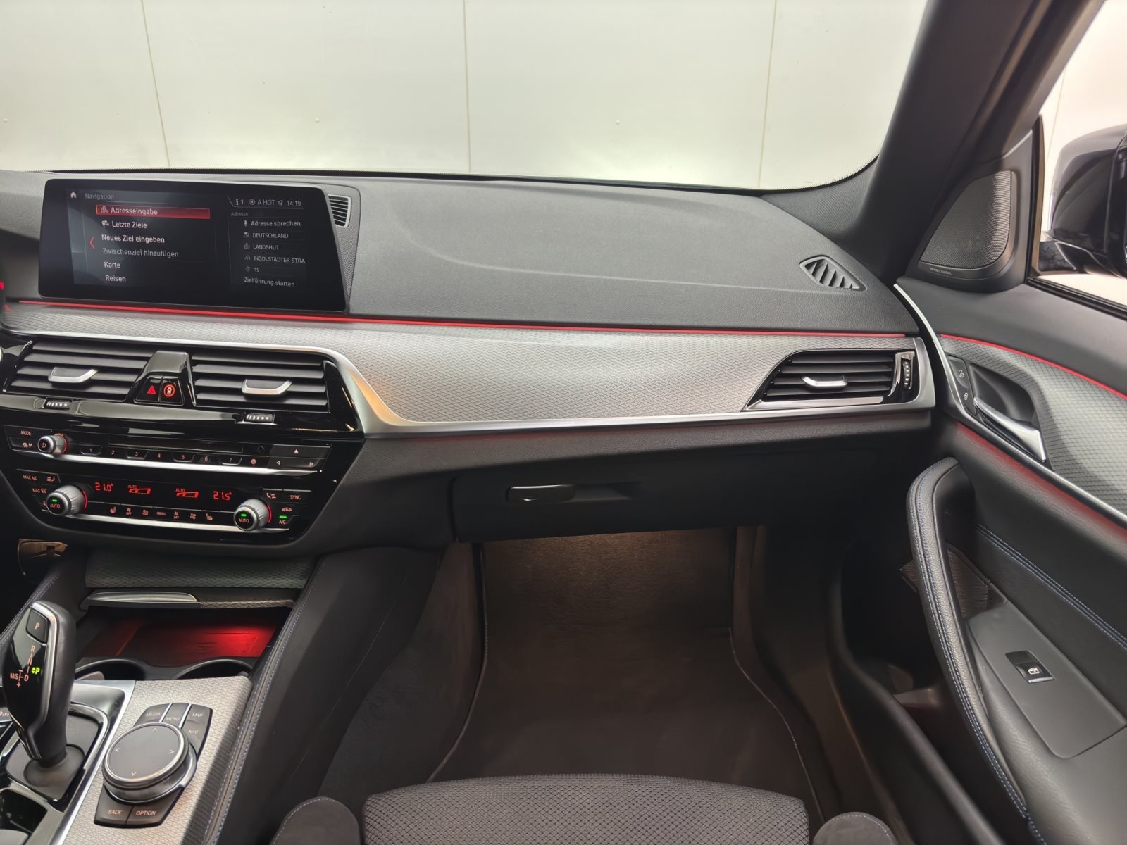 Fahrzeugabbildung BMW 530d xDrive Touring [M Sport, Navi Prof., Pano]