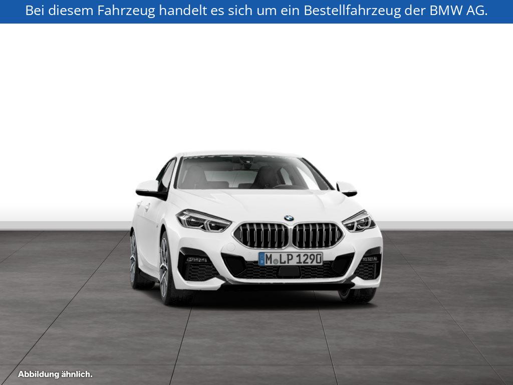 Fahrzeugabbildung BMW 218i Gran Coupé