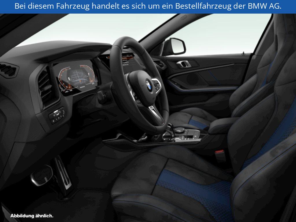 Fahrzeugabbildung BMW 218i Gran Coupé