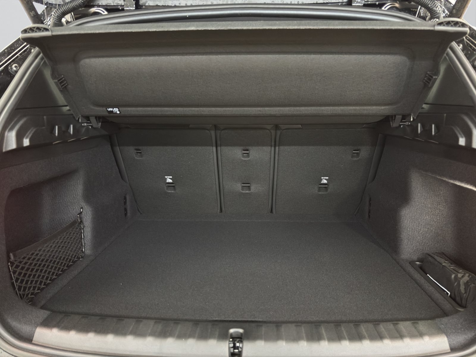 Fahrzeugabbildung BMW X1 sDrive20i [M Sport, AHK, ACC, RFK, 18 LMR]