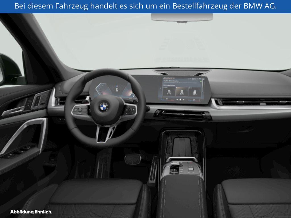 Fahrzeugabbildung BMW X1 sDrive20i