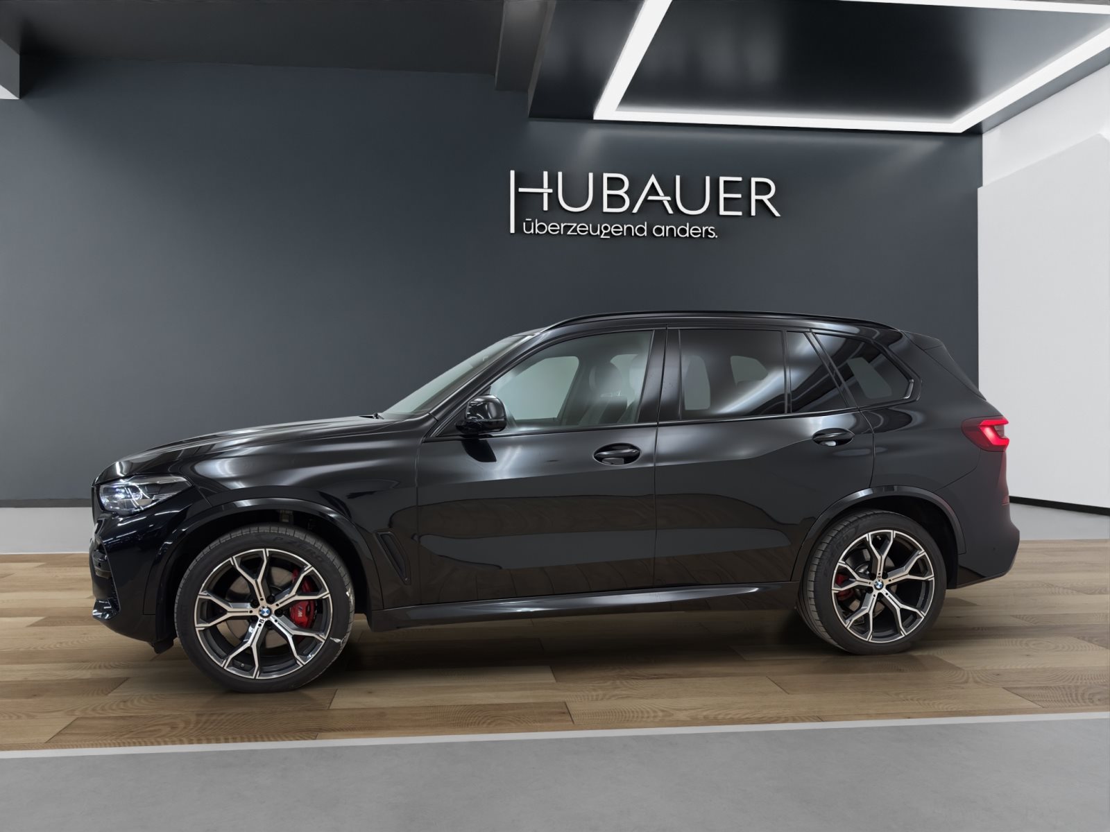 Fahrzeugabbildung BMW X5 xDrive30d [M Sport, HUD, AHK, ACC, GSD, 21 LMR]