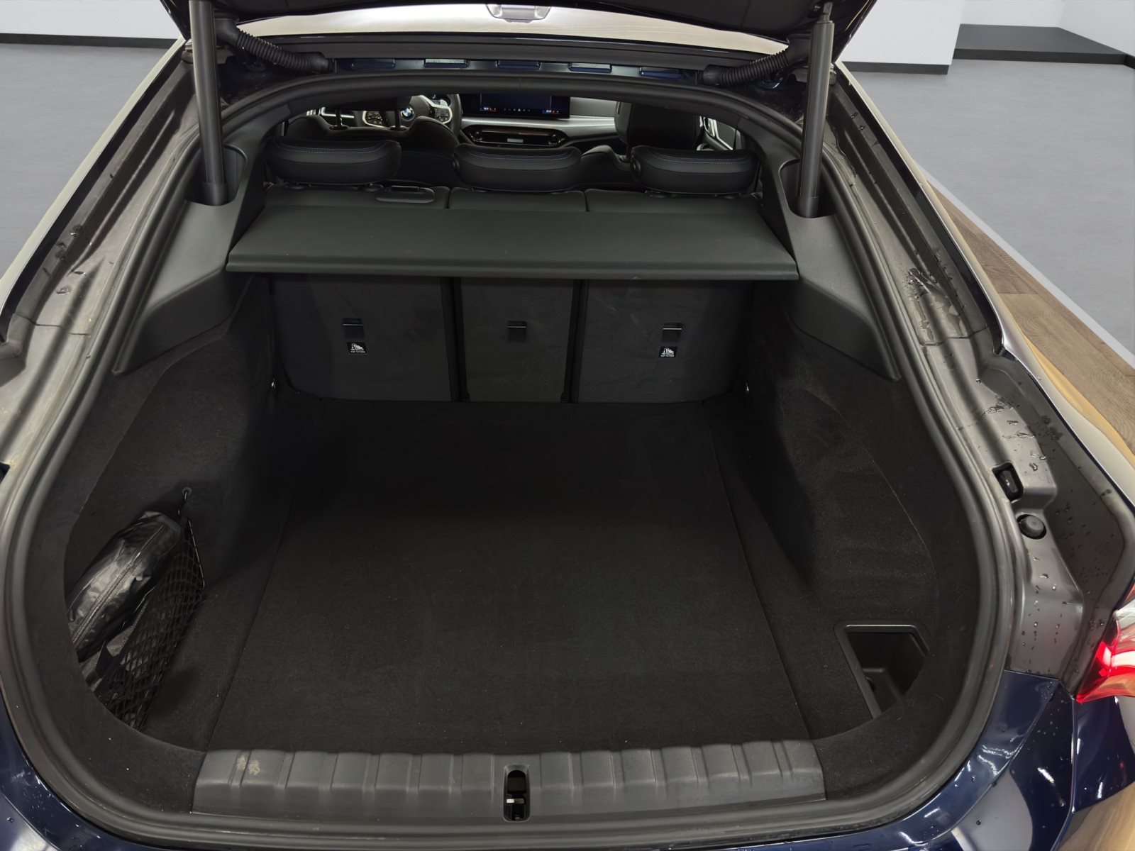 Fahrzeugabbildung BMW M440i xDrive Gran Coupé [DA Prof, HK Sound, GSD]