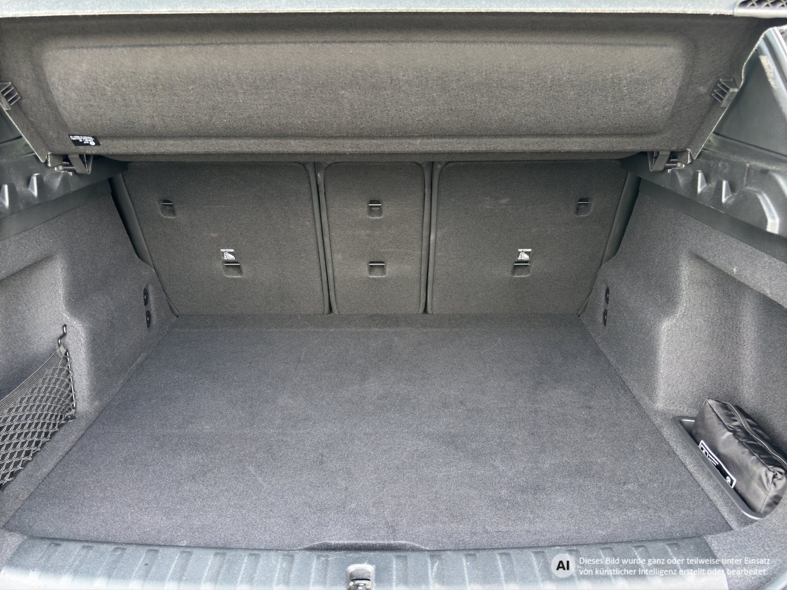 Fahrzeugabbildung BMW X1 sDrive20i [M Sport, LC Plus, AHK, RFK, 18 LMR]
