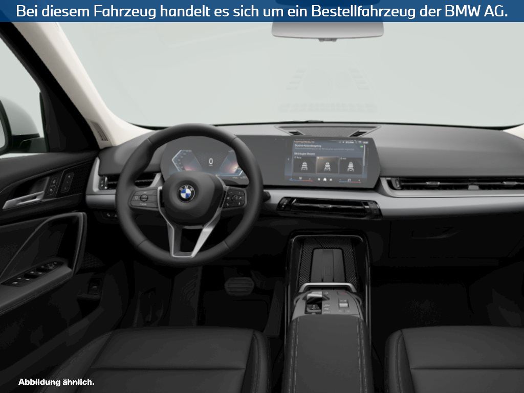 Fahrzeugabbildung BMW X1 sDrive20i