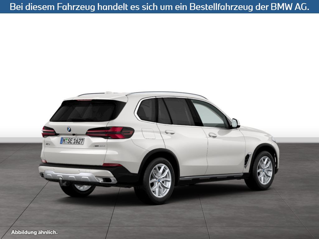 Fahrzeugabbildung BMW X5 xDrive30d