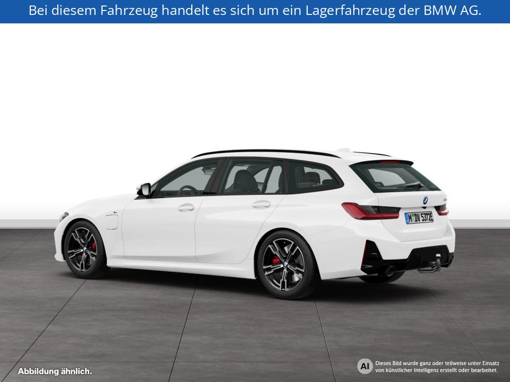 Fahrzeugabbildung BMW 330e Touring