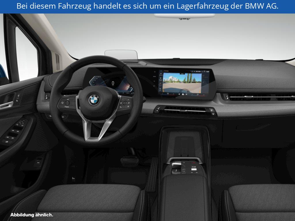 Fahrzeugabbildung BMW 220i Active Tourer