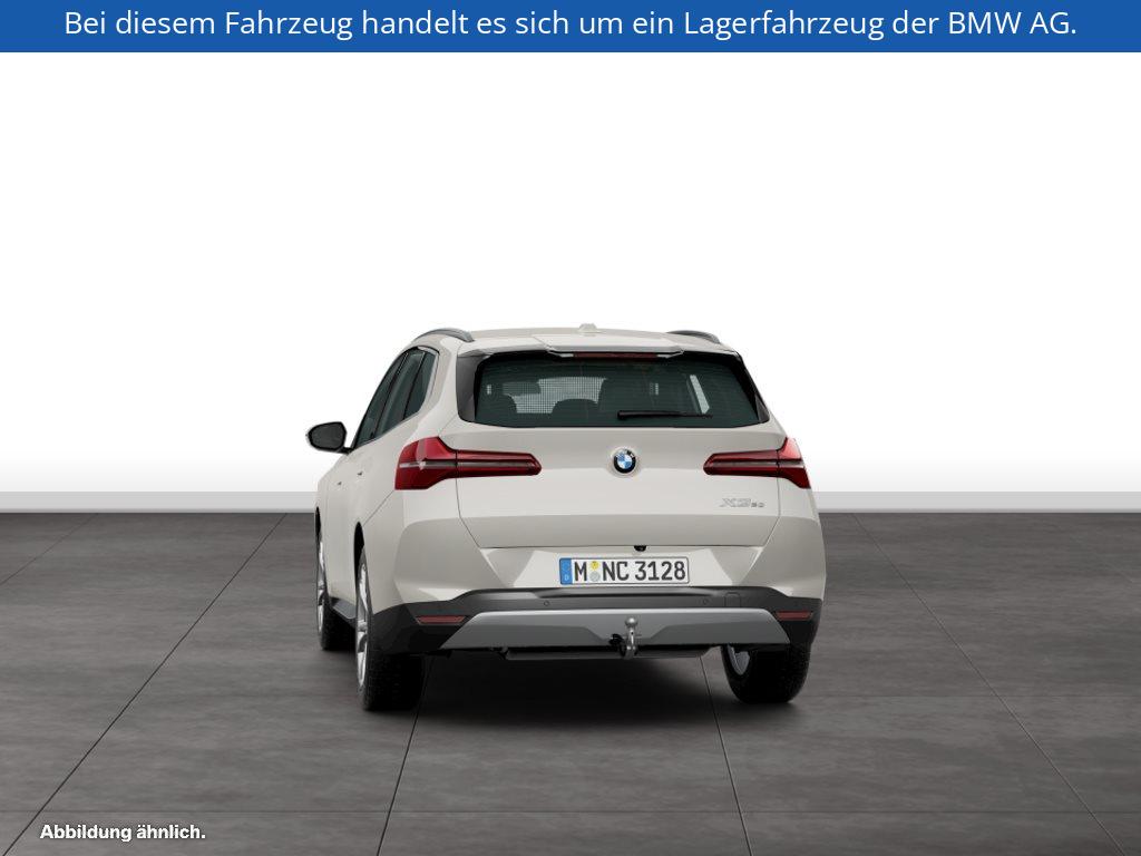 Fahrzeugabbildung BMW X3 20 xDrive