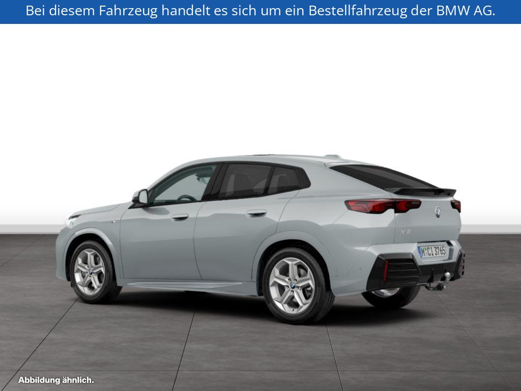 Fahrzeugabbildung BMW X2 sDrive20i