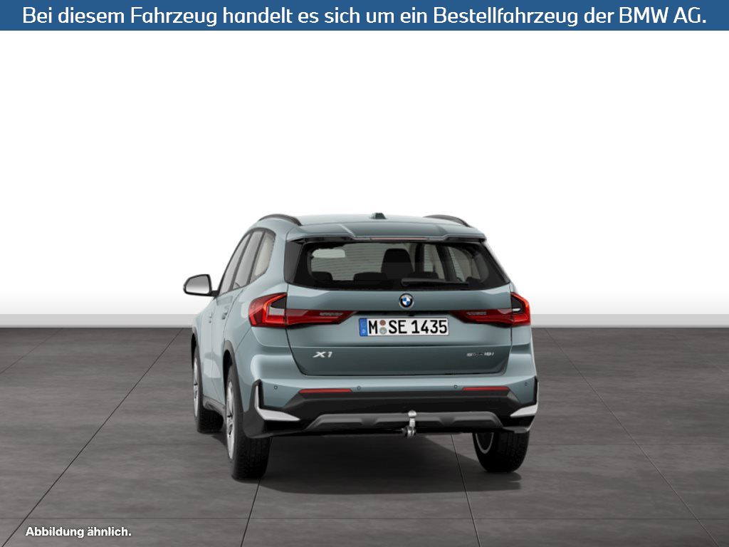 Fahrzeugabbildung BMW X1 sDrive18i SAV