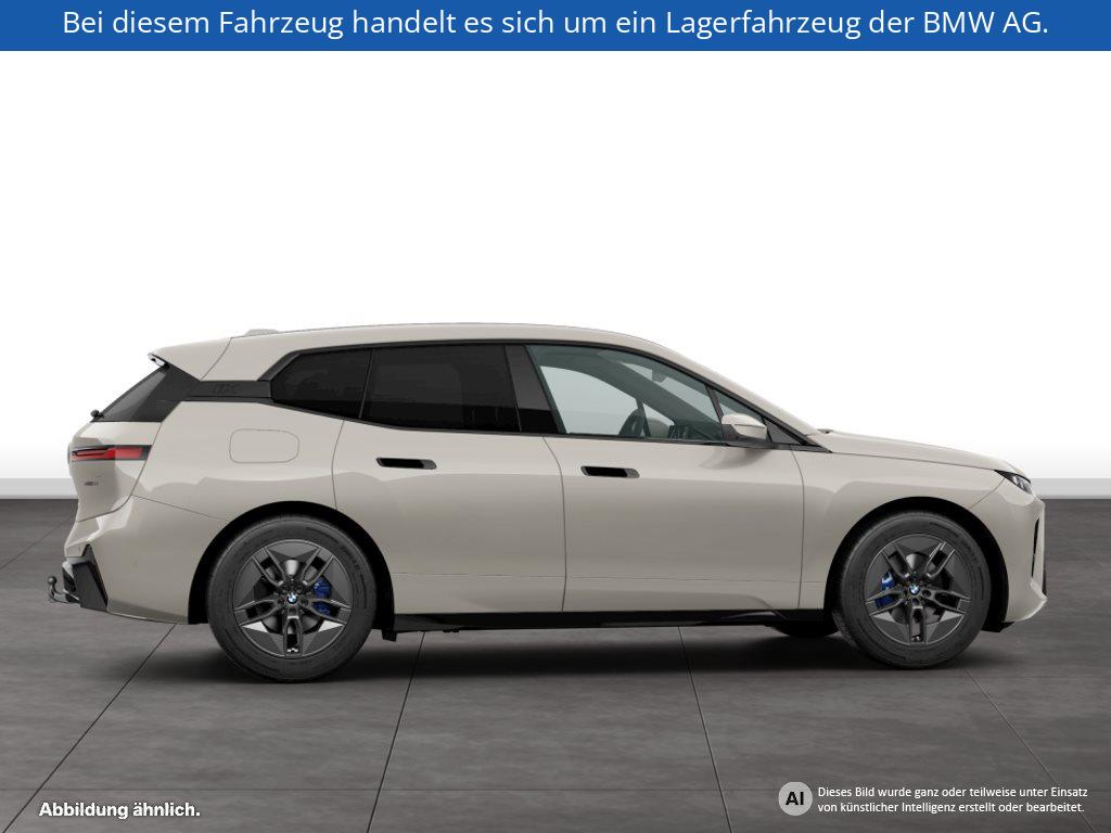 Fahrzeugabbildung BMW iX xDrive60