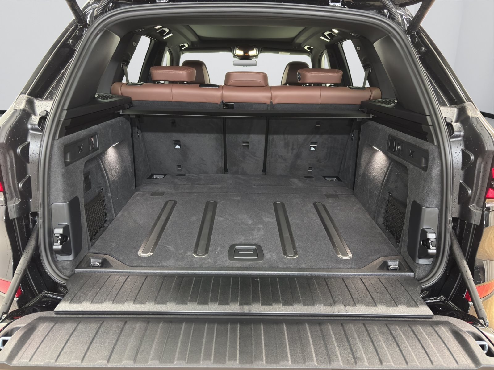 Fahrzeugabbildung BMW X5 xDrive30d [M Sport, HUD, AHK, ACC, 22 LMR]