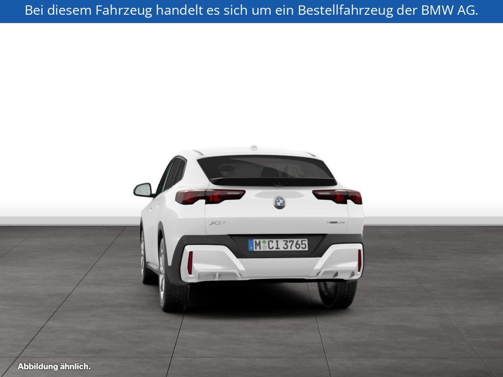 Fahrzeugabbildung BMW X2 sDrive20i