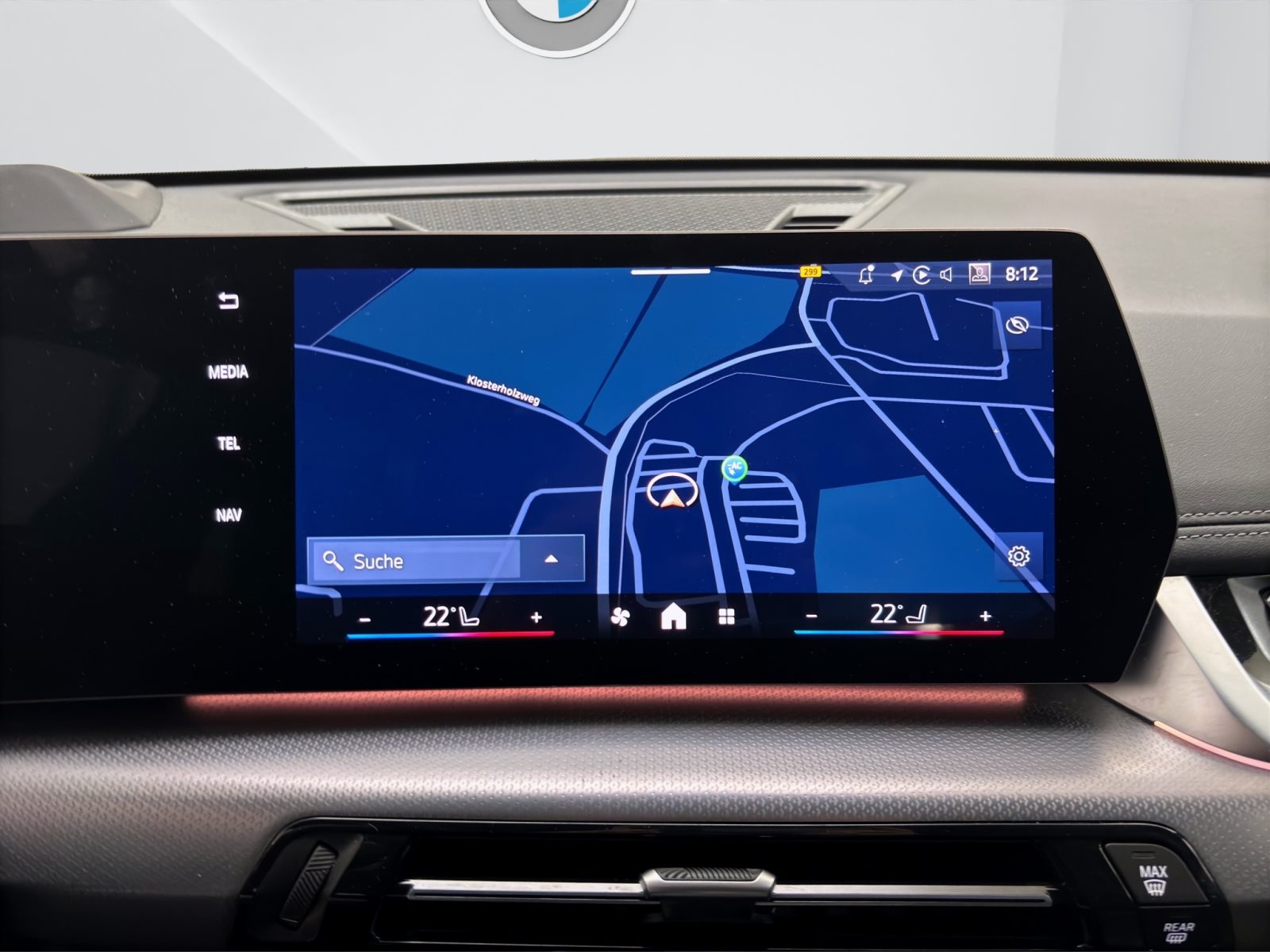 Fahrzeugabbildung BMW iX1 xDrive30 [M Sport, HUD, AHK, HK Sound, 360°]