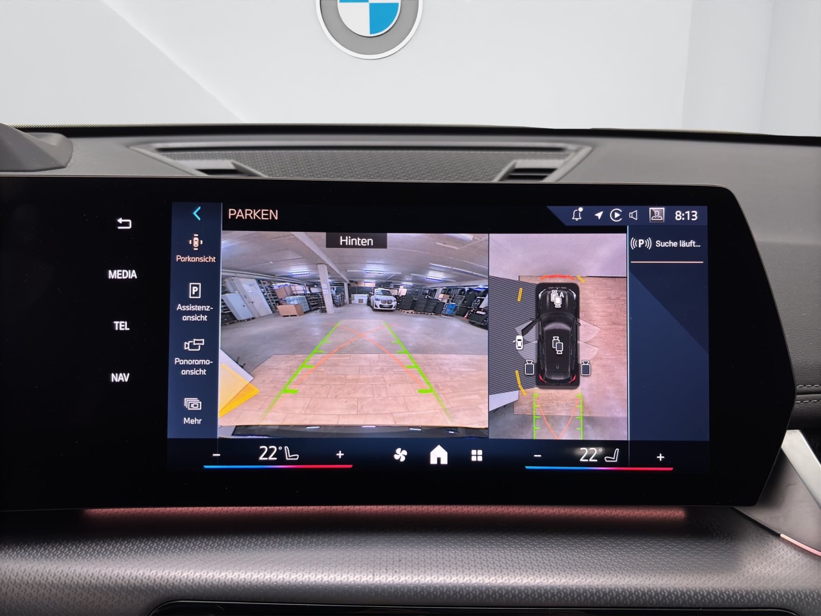 Fahrzeugabbildung BMW iX1 xDrive30 [M Sport, HUD, AHK, HK Sound, 360°]