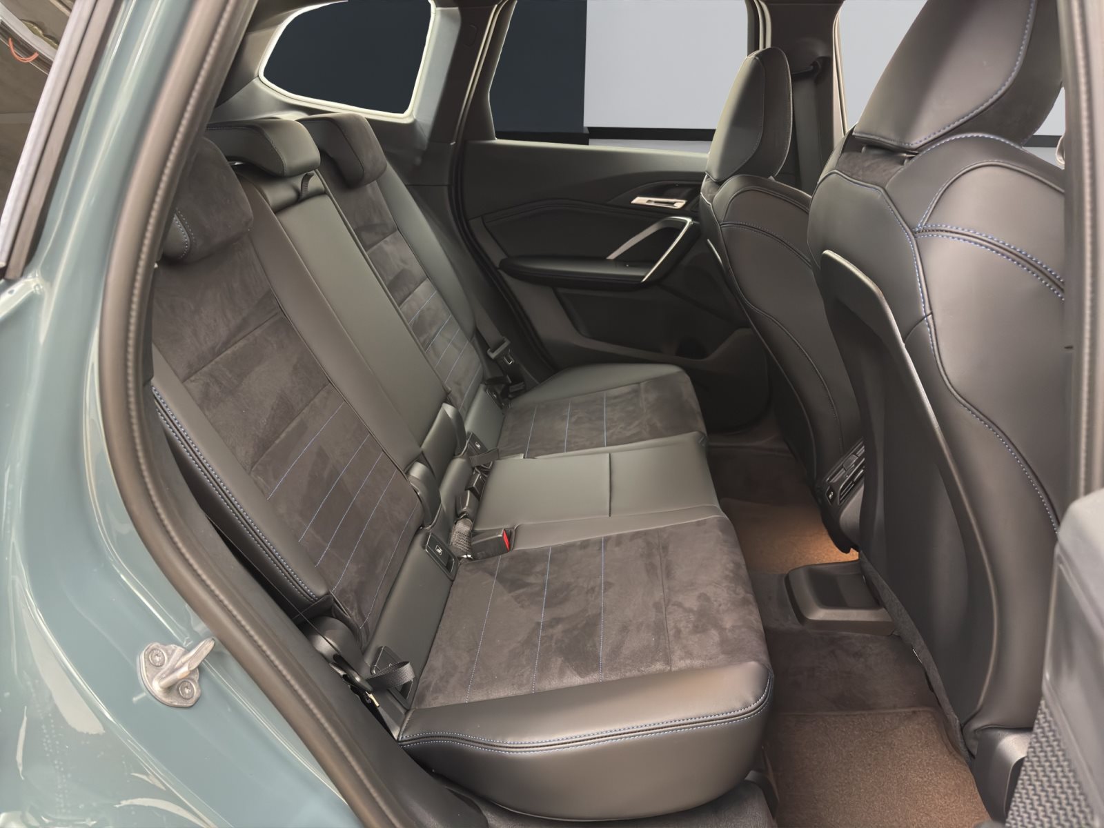 Fahrzeugabbildung BMW X1 sDrive20i [M Sport, AHK, ACC, RFK, 18 LMR]