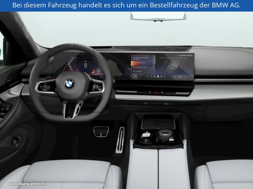 Fahrzeugabbildung BMW 520d xDrive Touring