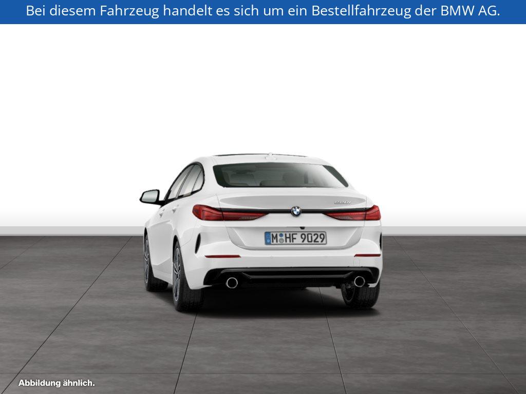 Fahrzeugabbildung BMW 220i Gran Coupé