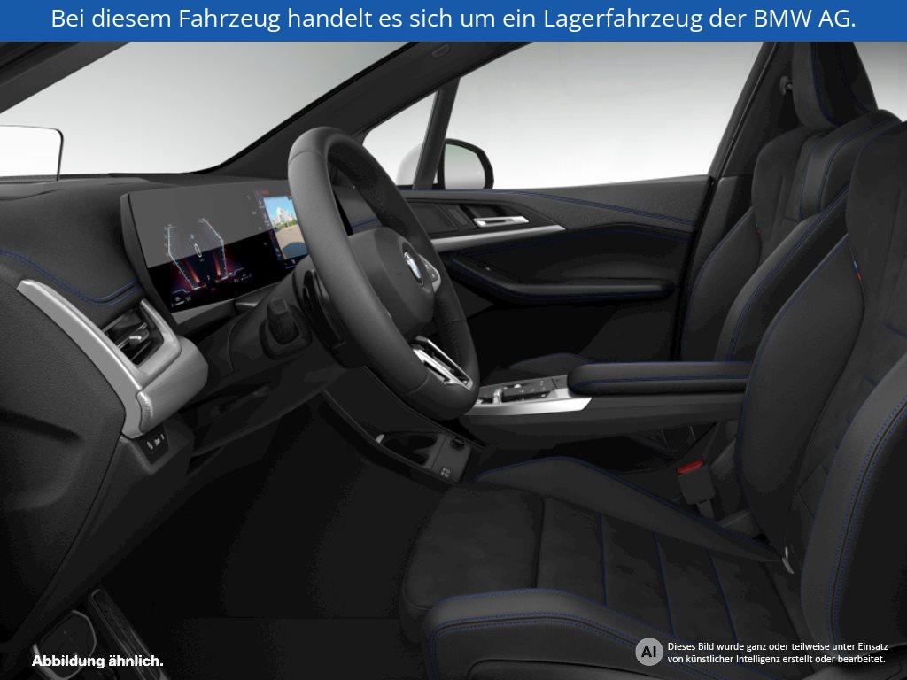 Fahrzeugabbildung BMW 220i Active Tourer