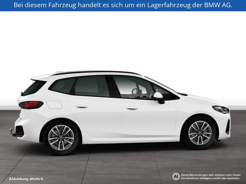 Fahrzeugabbildung BMW 220i Active Tourer