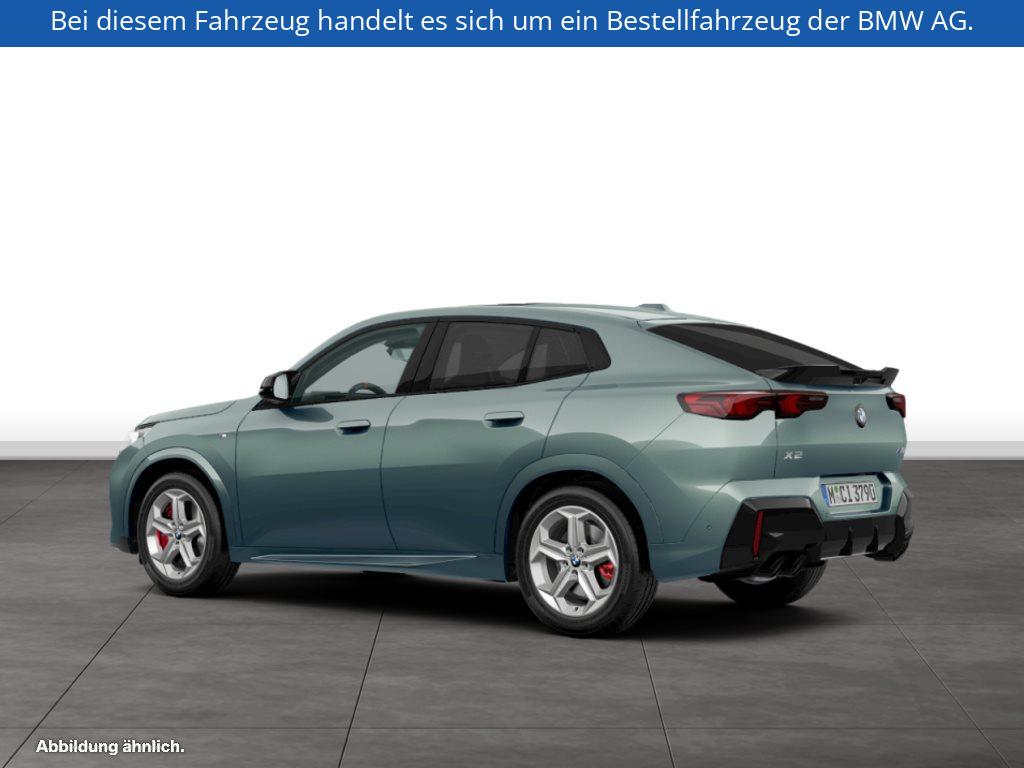 Fahrzeugabbildung BMW X2 M35i xDrive