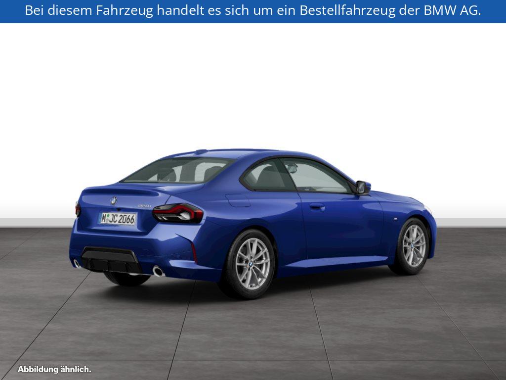 Fahrzeugabbildung BMW 220i Coupé