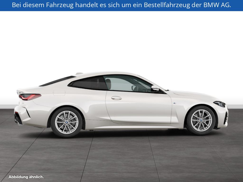 Fahrzeugabbildung BMW 420i Coupé