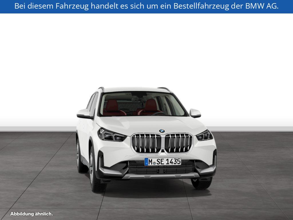 Fahrzeugabbildung BMW X1 sDrive20i