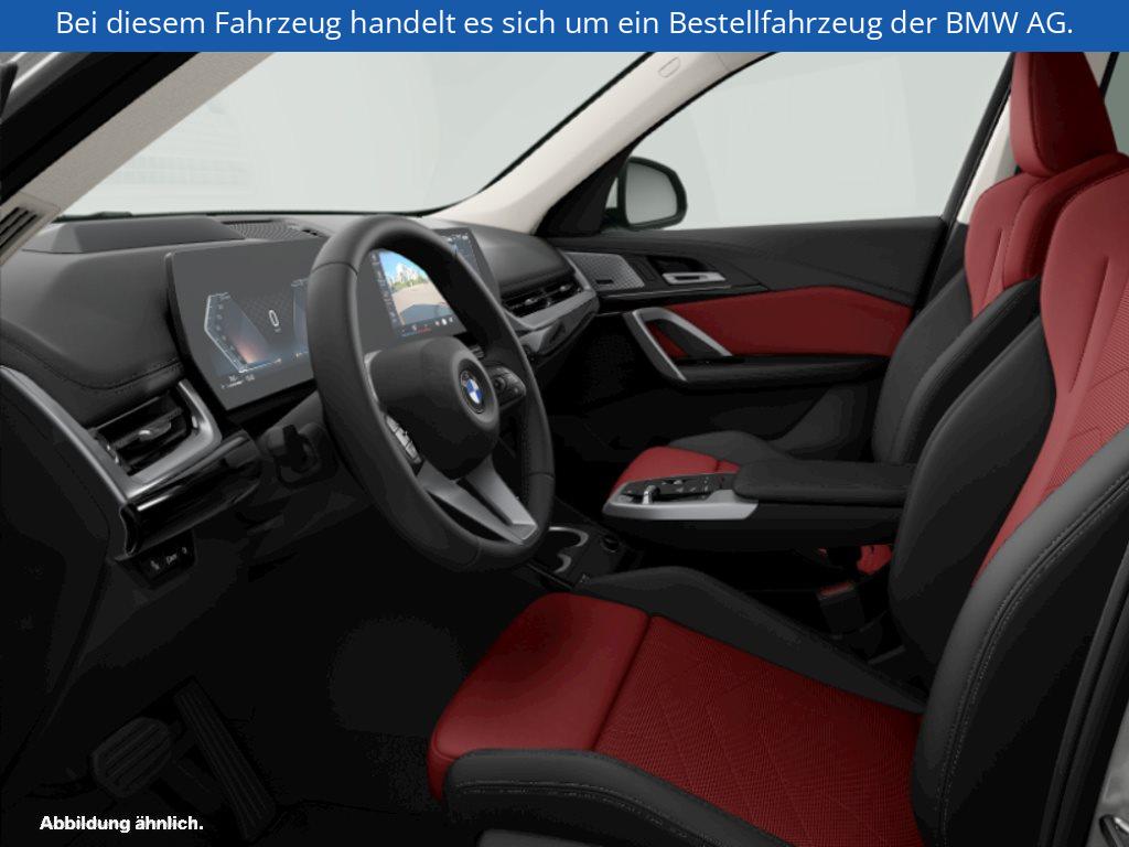 Fahrzeugabbildung BMW X1 sDrive20i