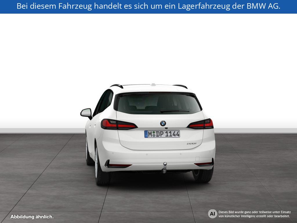 Fahrzeugabbildung BMW 220i Active Tourer