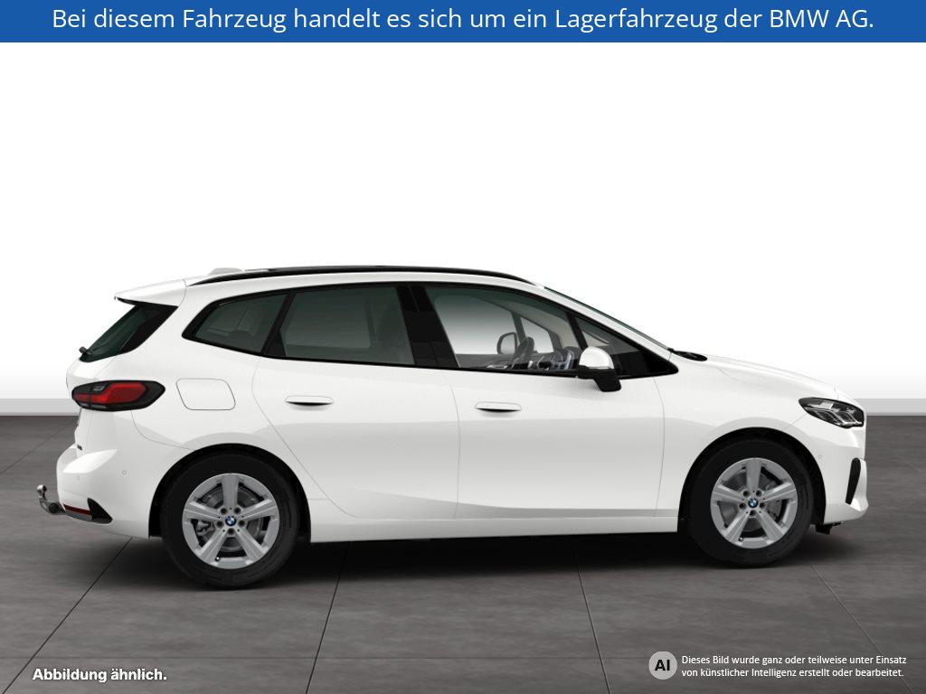 Fahrzeugabbildung BMW 220i Active Tourer