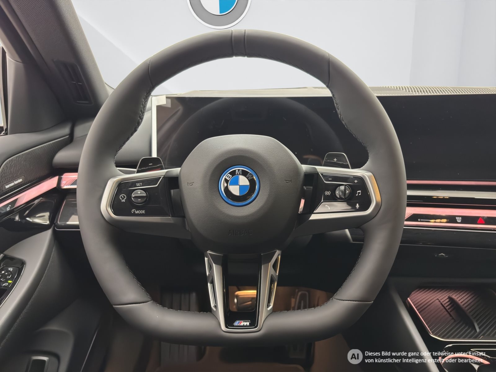 Fahrzeugabbildung BMW 550e xDrive Touring [ M Pro, HUD, AHK, ACC, GSD]123456