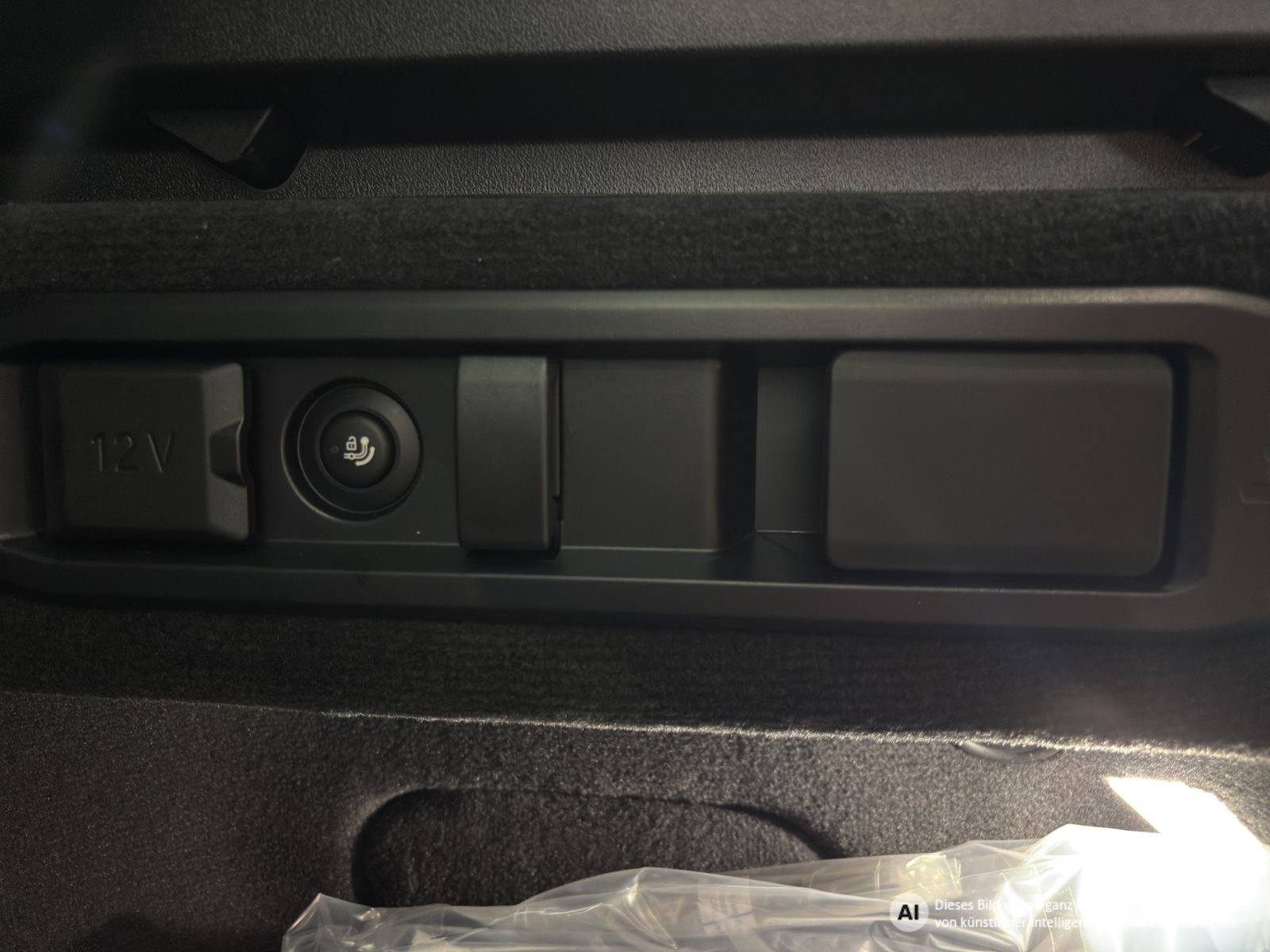 Fahrzeugabbildung BMW 550e xDrive Touring [ M Pro, HUD, AHK, ACC, GSD]123456