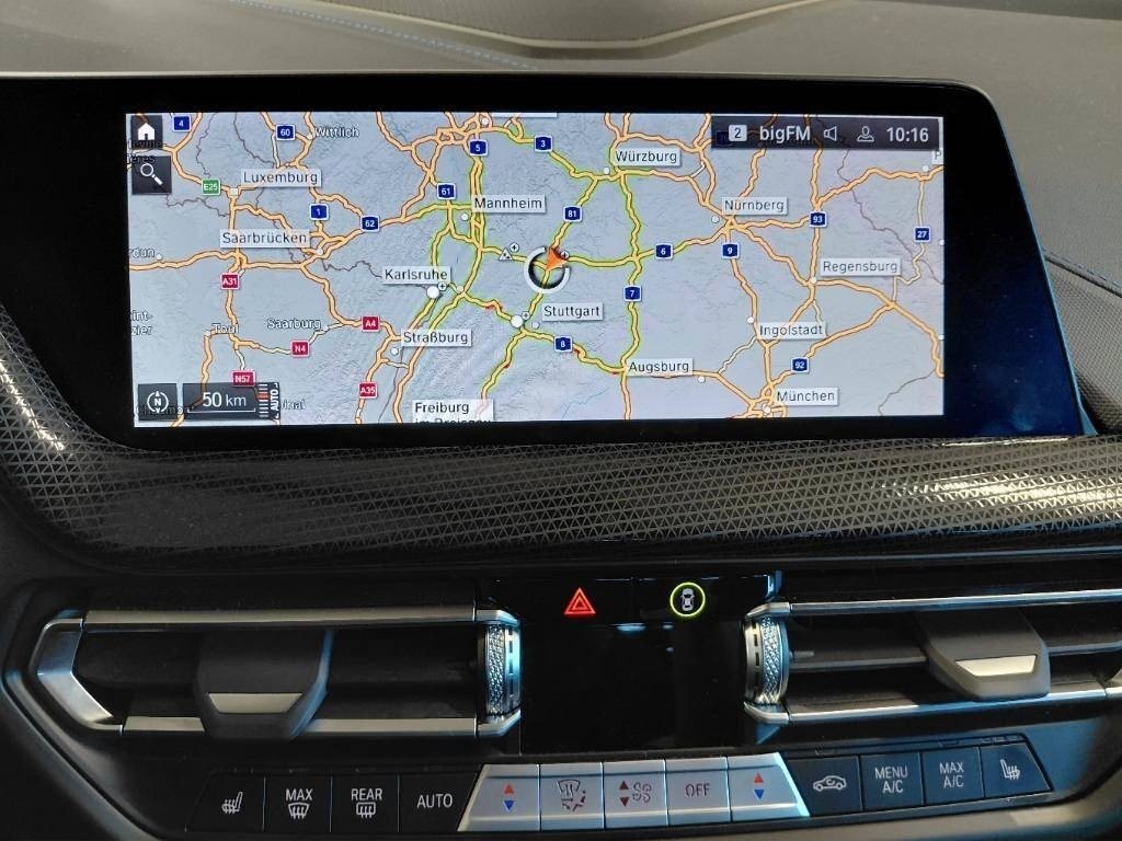 Fahrzeugabbildung BMW 218i Gran Coupé [M Sport, HiFi, HUD, ACC, RFK]