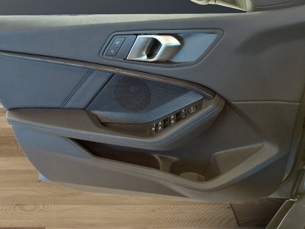 Fahrzeugabbildung BMW 218i Gran Coupé [M Sport, HiFi, HUD, ACC, RFK]