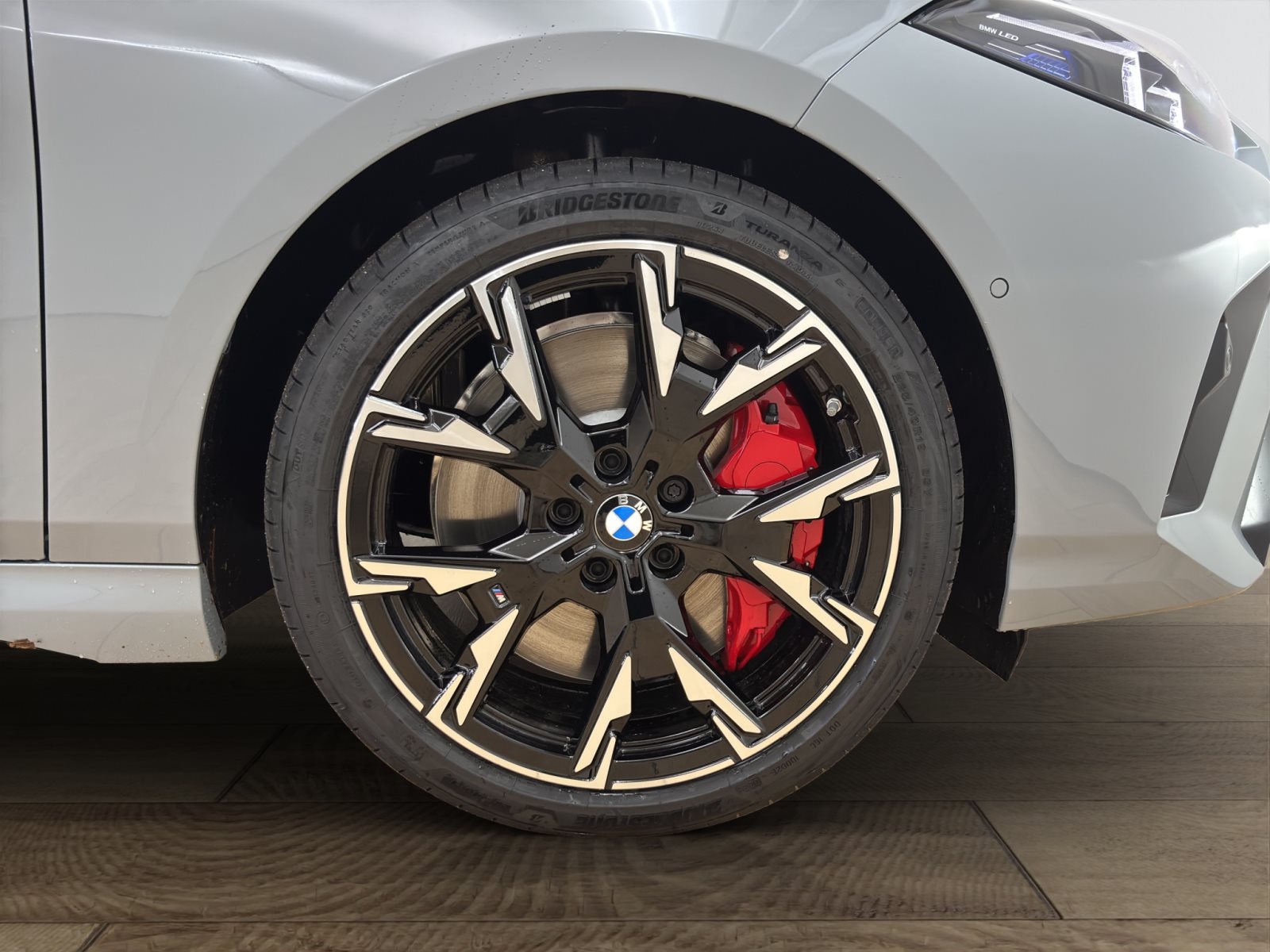 Fahrzeugabbildung BMW 120 [M Sport Pro, Navi, 19 LMR, RFK, SHZ, LED]