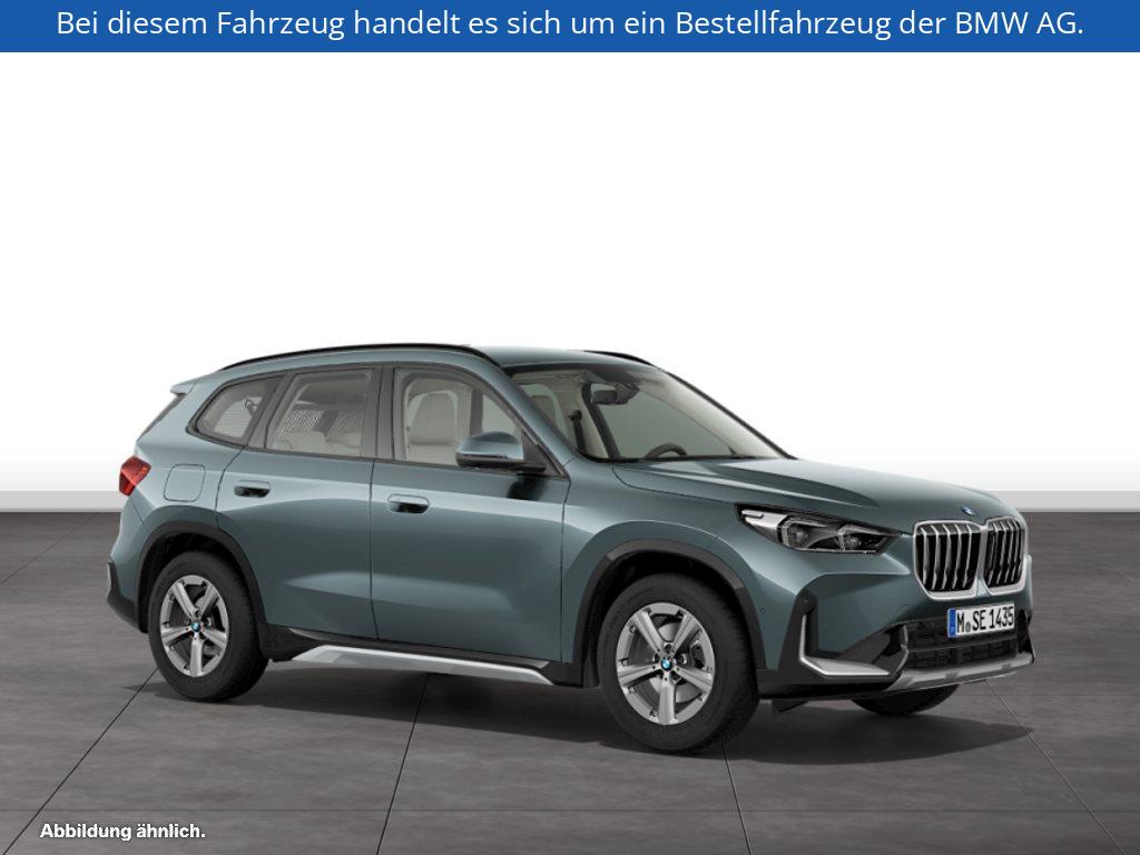 Fahrzeugabbildung BMW X1 sDrive20i