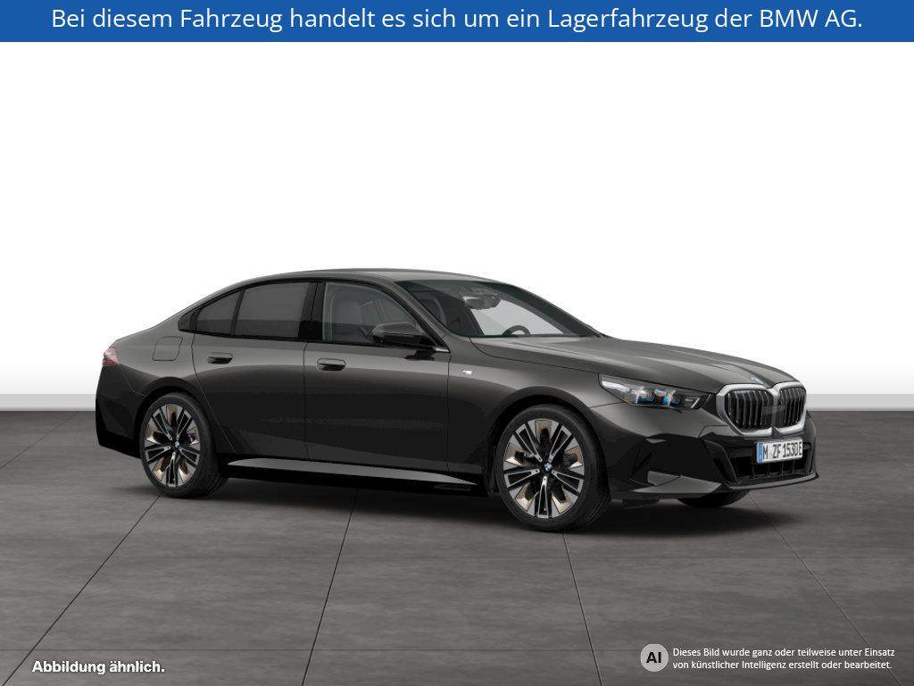 Fahrzeugabbildung BMW 550e xDrive Limousine