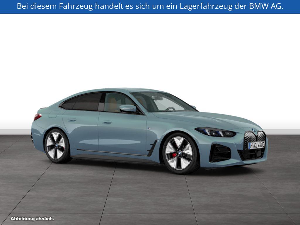 Fahrzeugabbildung BMW i4 xDrive40 Gran Coupé